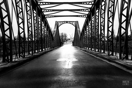 fotografia mostu 450